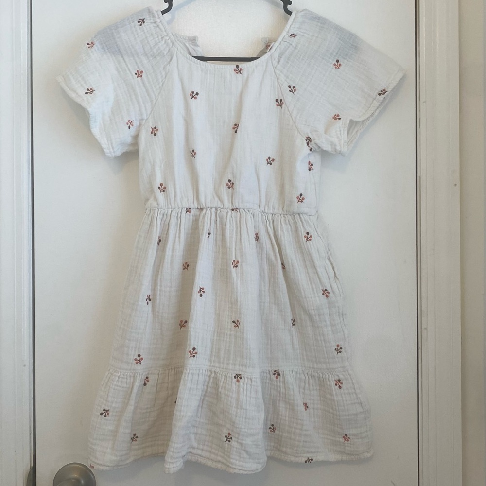 Charming White Floral Kids Dress with pockets